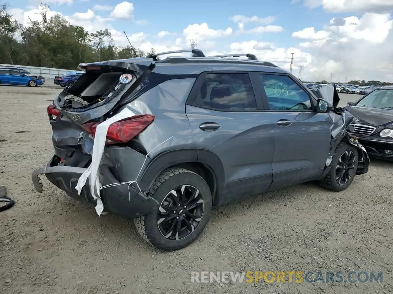 3 fotografías del automóvil dañado KL79MPS24MB152714 CHEVROLET TRAILBLZR 2021