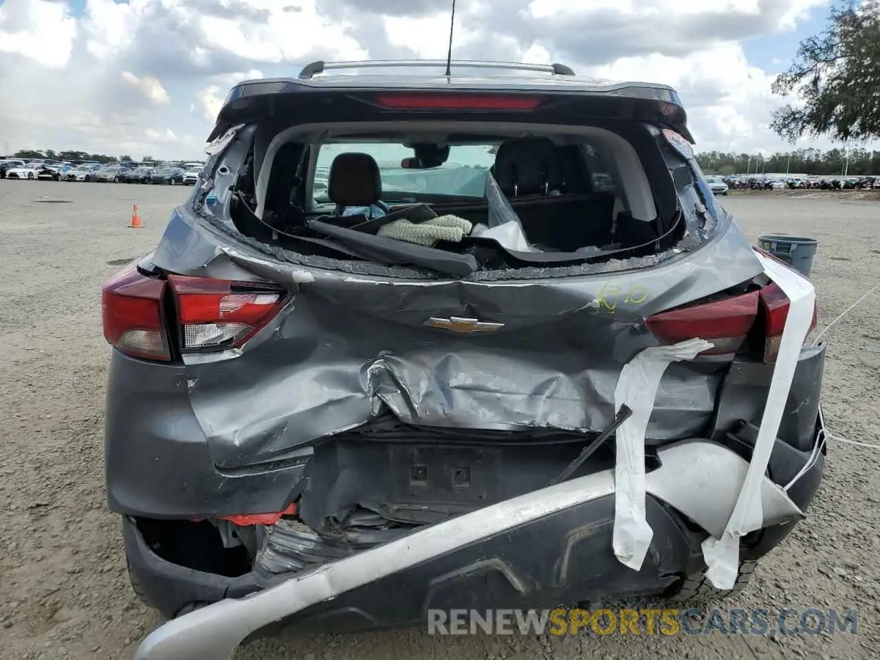 6 fotografías del automóvil dañado KL79MPS24MB152714 CHEVROLET TRAILBLZR 2021