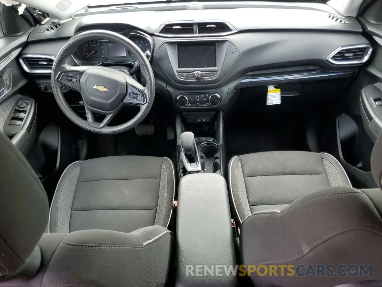 8 fotografías del automóvil dañado KL79MPS28MB094140 CHEVROLET TRAILBLZR 2021