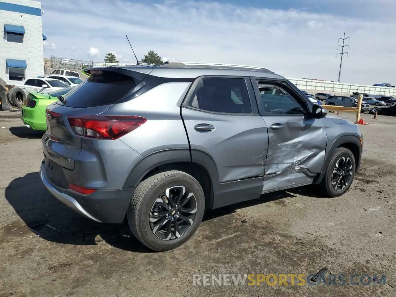 3 fotografías del automóvil dañado KL79MPSL4MB103800 CHEVROLET TRAILBLZR 2021