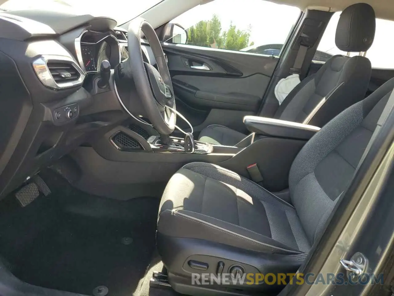 7 fotografías del automóvil dañado KL79MPSL4MB103800 CHEVROLET TRAILBLZR 2021