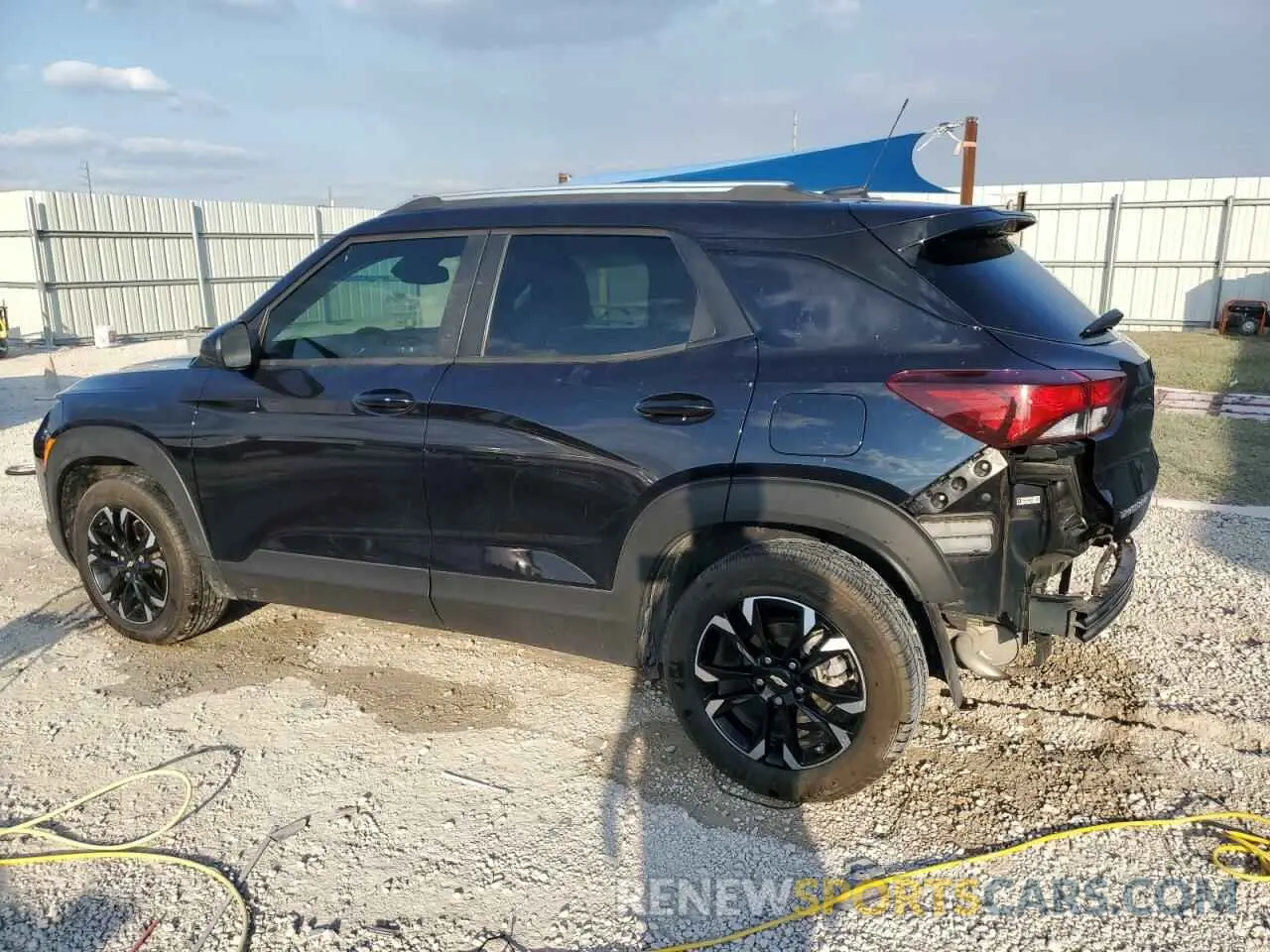 2 fotografías del automóvil dañado KL79MPSLXMB022249 CHEVROLET TRAILBLZR 2021