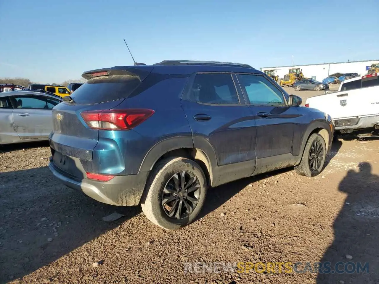 3 fotografías del automóvil dañado KL79MRSL4MB046123 CHEVROLET TRAILBLZR 2021