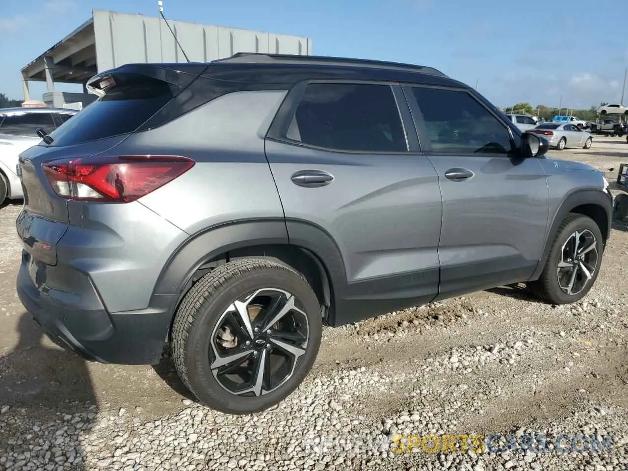 3 fotografías del automóvil dañado KL79MTSL1MB152333 CHEVROLET TRAILBLZR 2021