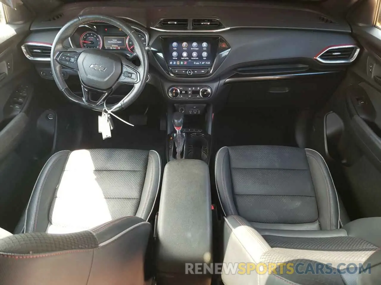 8 fotografías del automóvil dañado KL79MUSL3MB145129 CHEVROLET TRAILBLZR 2021