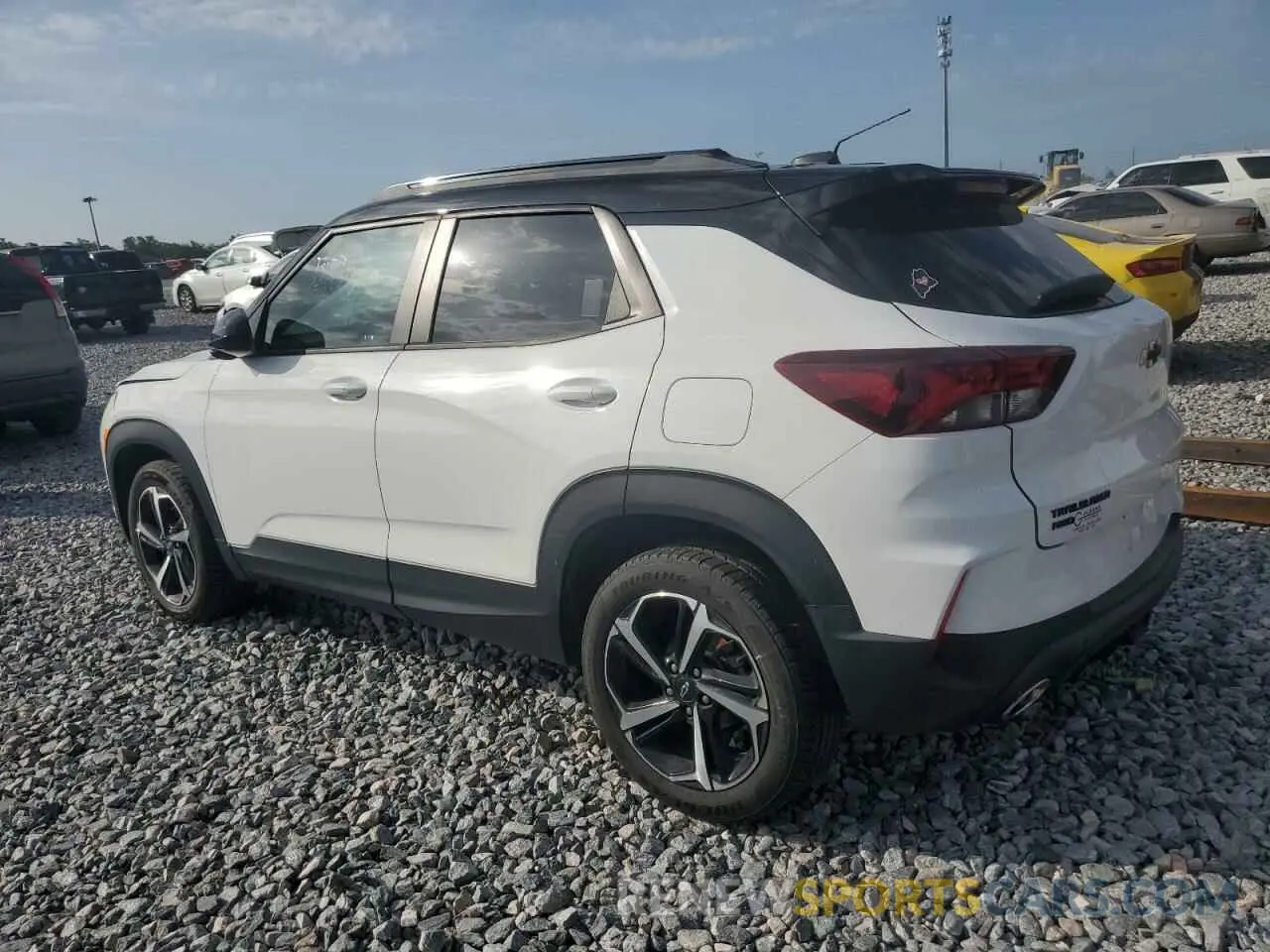 2 fotografías del automóvil dañado KL79MUSL8MB055152 CHEVROLET TRAILBLZR 2021