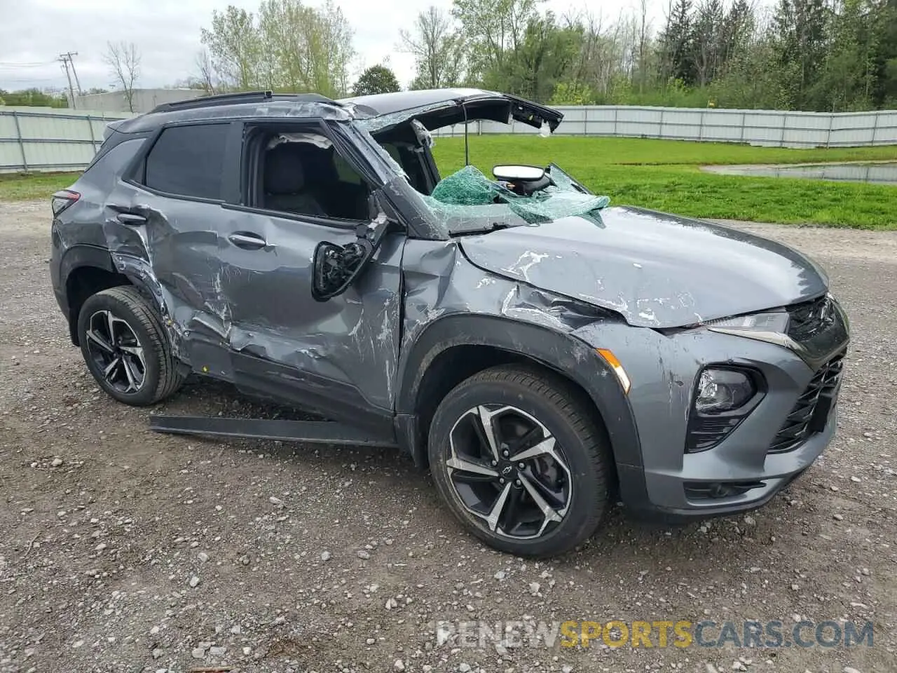4 fotografías del automóvil dañado KL79MUSLXMB157407 CHEVROLET TRAILBLZR 2021
