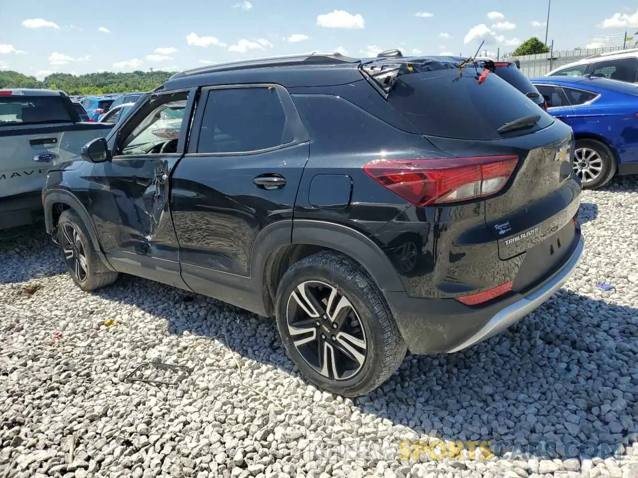 2 fotografías del automóvil dañado KL79MPS25PB205103 CHEVROLET TRAILBLZR 2023