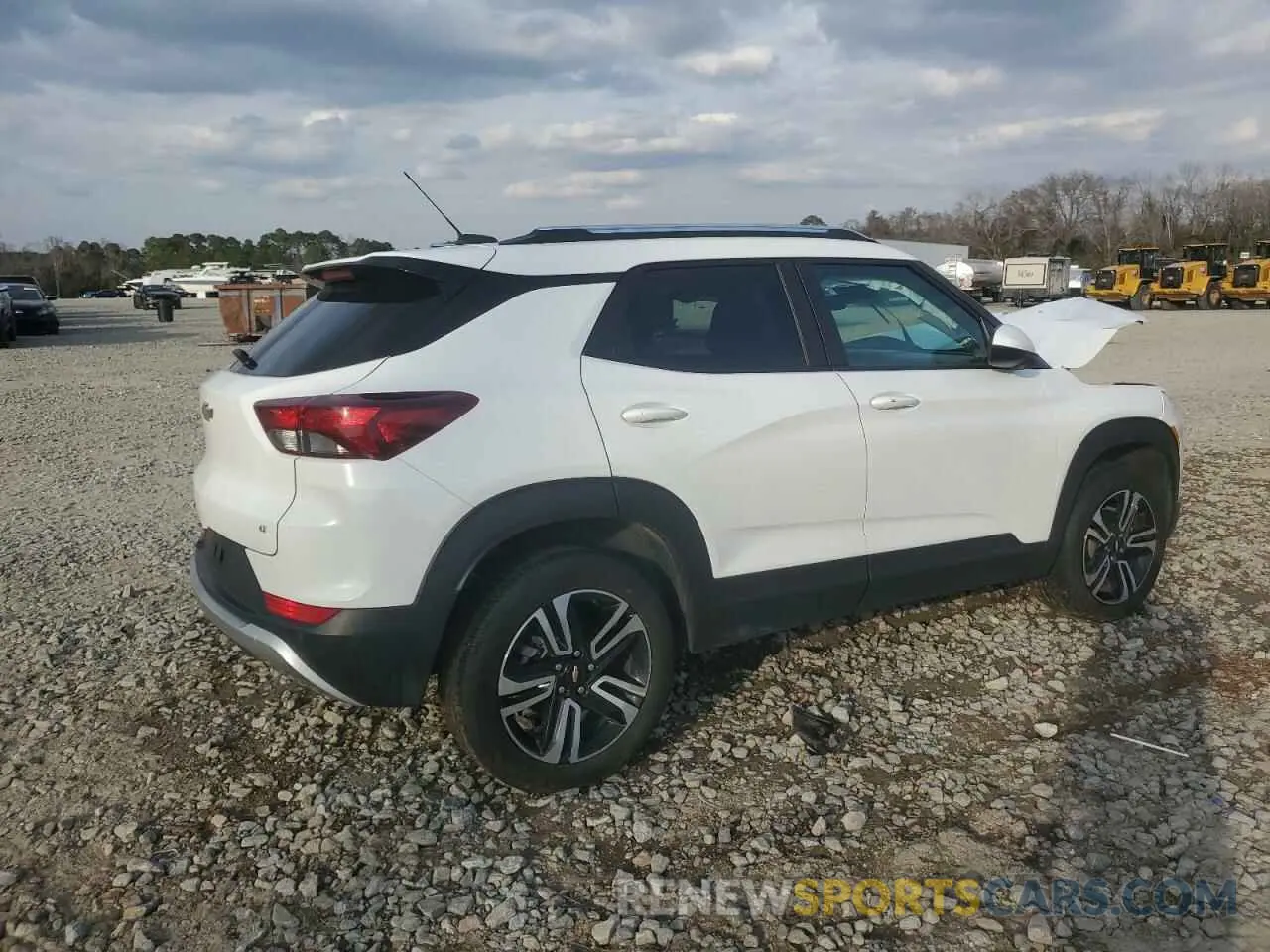 3 fotografías del automóvil dañado KL79MRSL8PB188771 CHEVROLET TRAILBLZR 2023