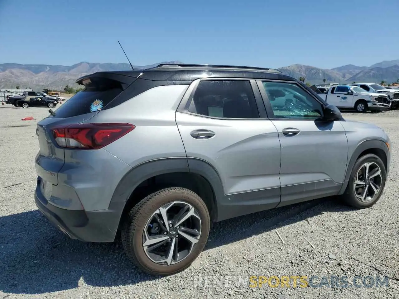 3 fotografías del automóvil dañado KL79MTSL8PB035823 CHEVROLET TRAILBLZR 2023
