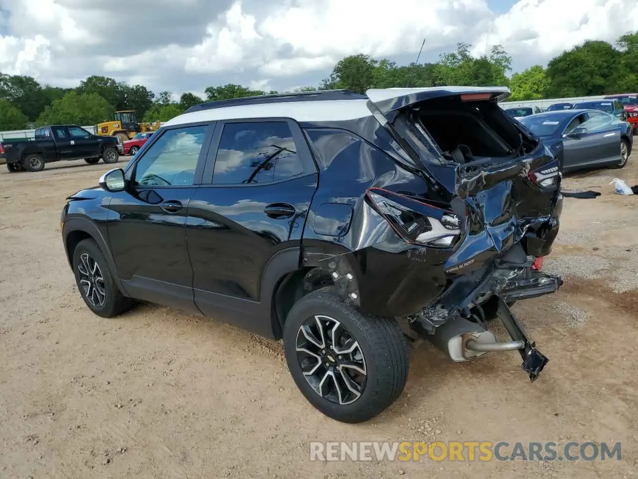 2 fotografías del automóvil dañado KL79MVSL7PB093496 CHEVROLET TRAILBLZR 2023