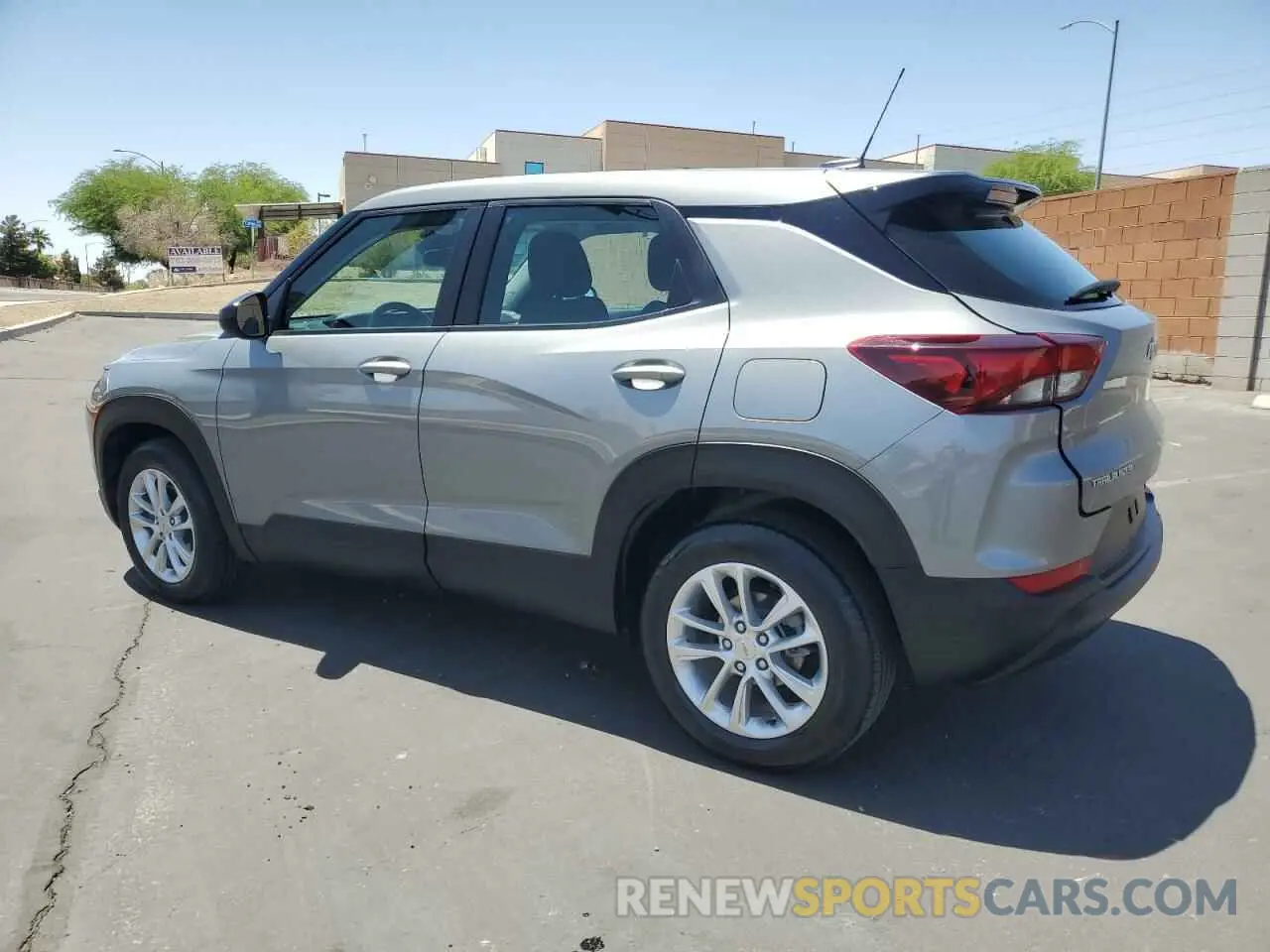 2 fotografías del automóvil dañado KL79MMS20RB187675 CHEVROLET TRAILBLZR 2024