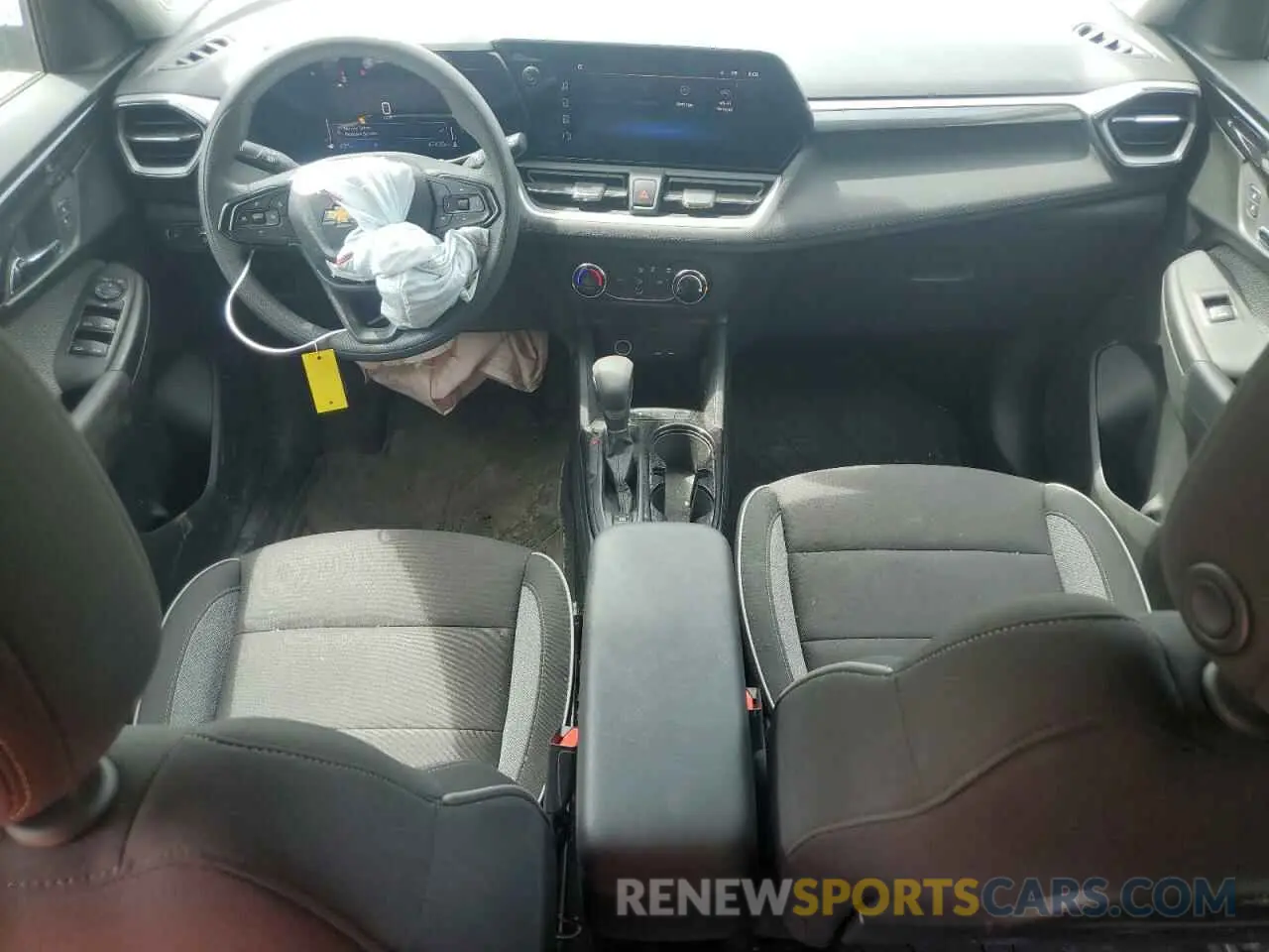 8 fotografías del automóvil dañado KL79MMS21RB206170 CHEVROLET TRAILBLZR 2024