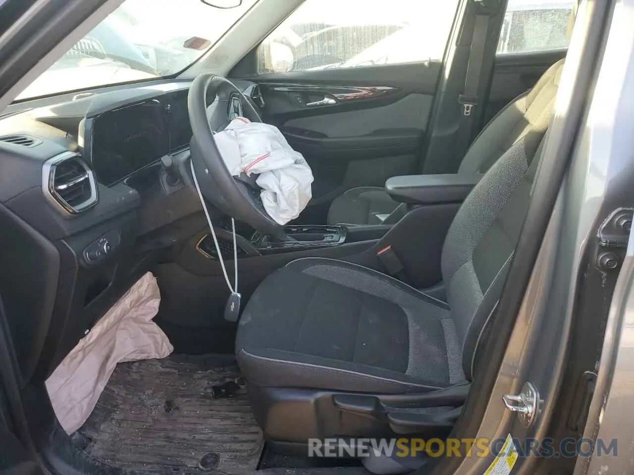 7 fotografías del automóvil dañado KL79MMS2XRB066376 CHEVROLET TRAILBLZR 2024