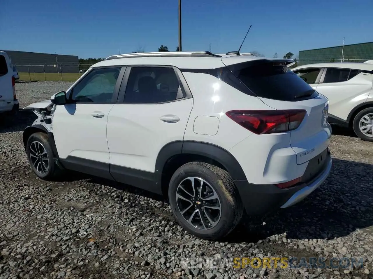 2 fotografías del automóvil dañado KL79MPS20RB146416 CHEVROLET TRAILBLZR 2024