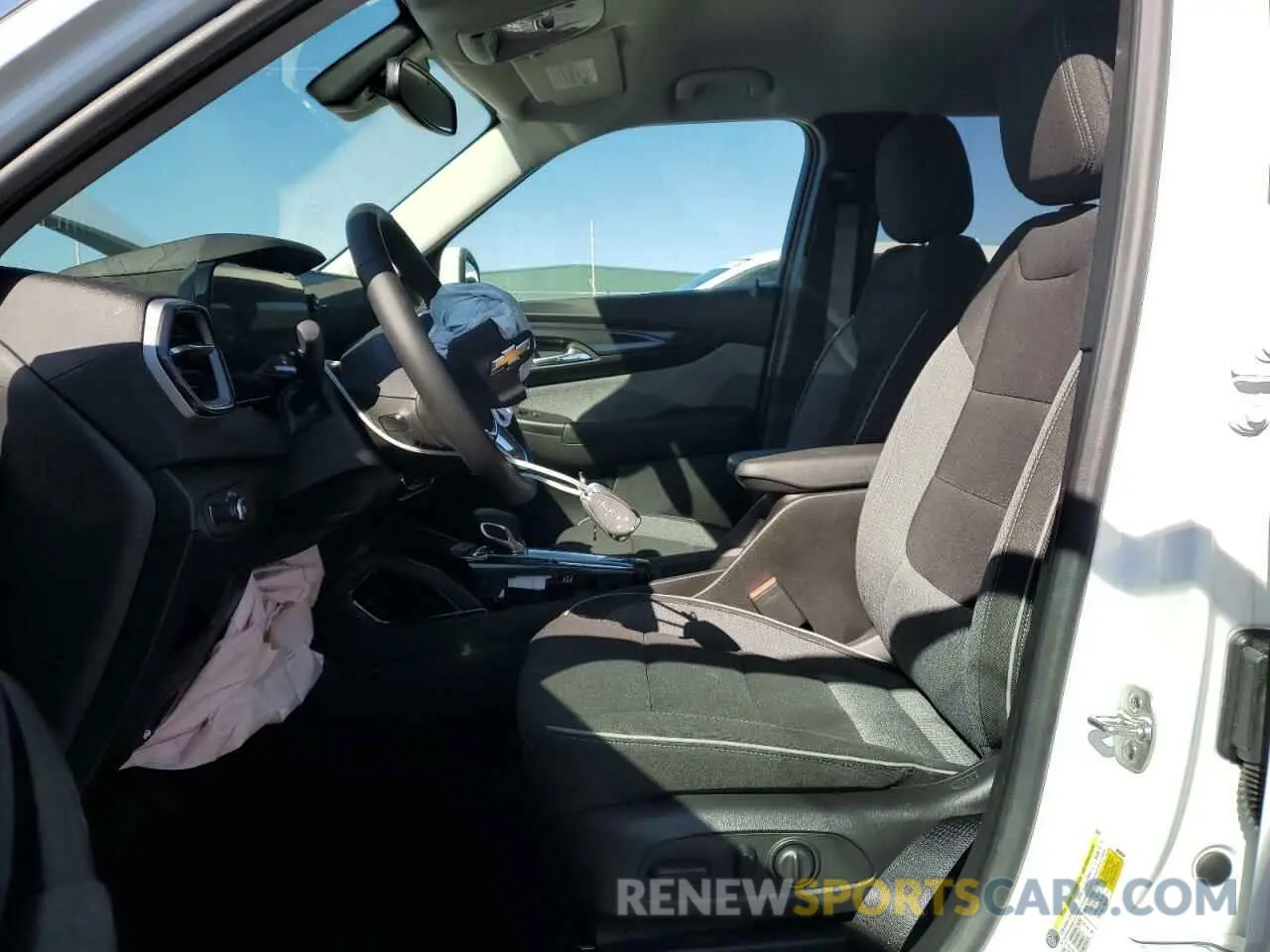 7 fotografías del automóvil dañado KL79MPS20RB146416 CHEVROLET TRAILBLZR 2024