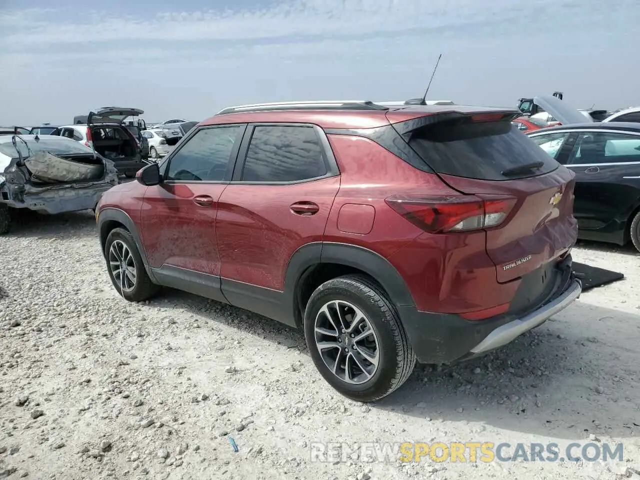2 fotografías del automóvil dañado KL79MPS21RB075226 CHEVROLET TRAILBLZR 2024