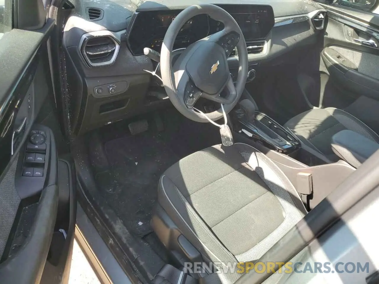 8 fotografías del automóvil dañado KL79MPSL5RB169523 CHEVROLET TRAILBLZR 2024