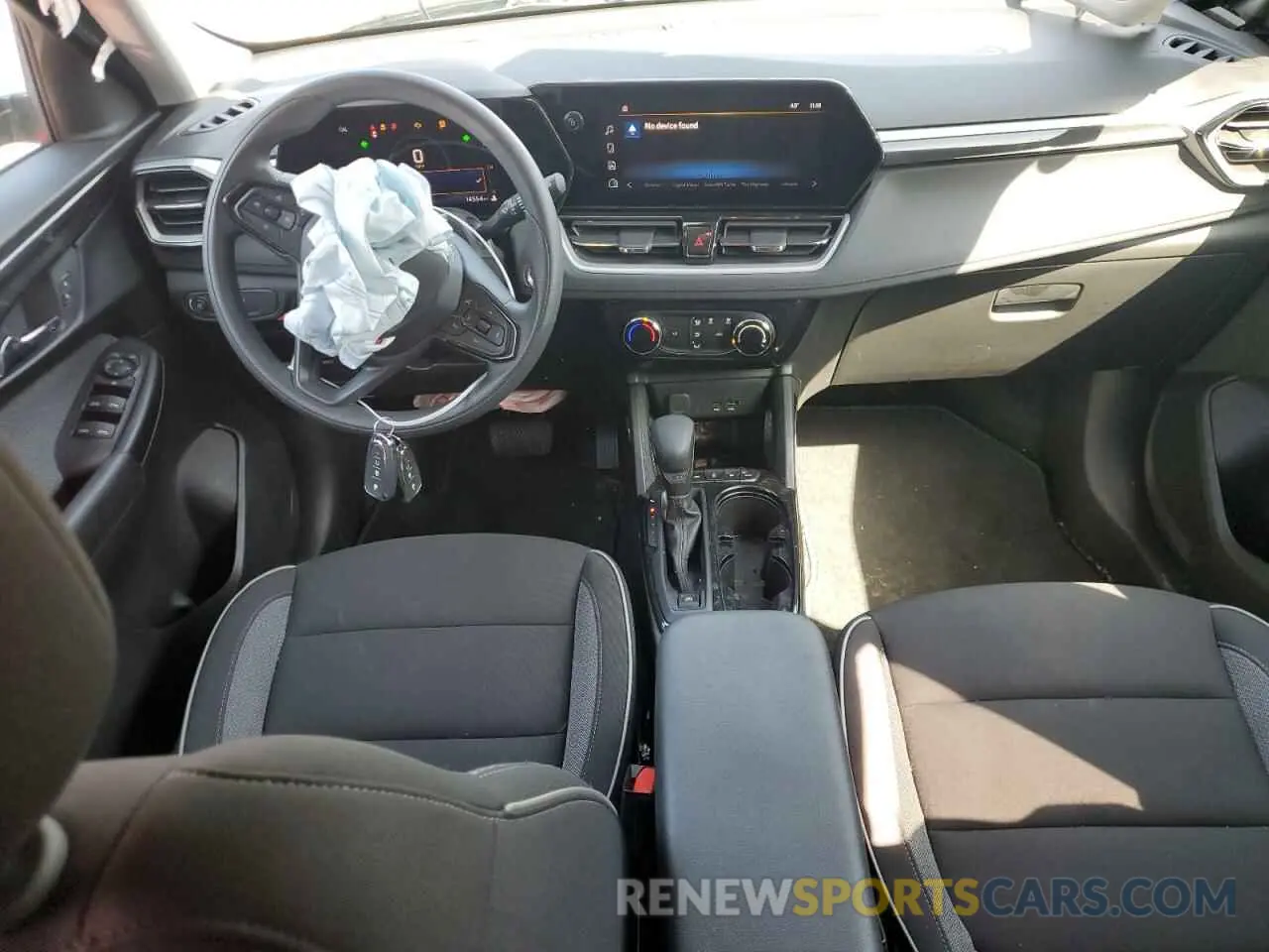 8 fotografías del automóvil dañado KL79MRSL3RB036500 CHEVROLET TRAILBLZR 2024