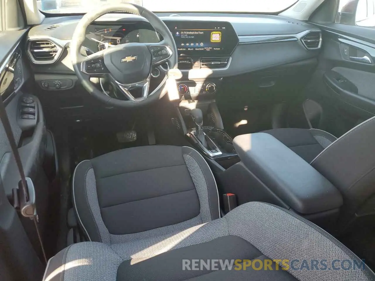 8 fotografías del automóvil dañado KL79MRSL4RB028924 CHEVROLET TRAILBLZR 2024