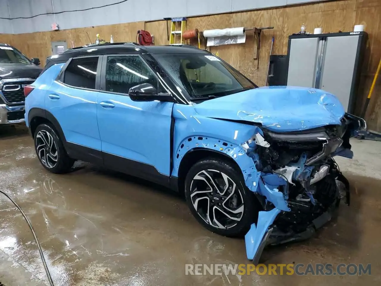 4 fotografías del automóvil dañado KL79MUSLXRB054544 CHEVROLET TRAILBLZR 2024
