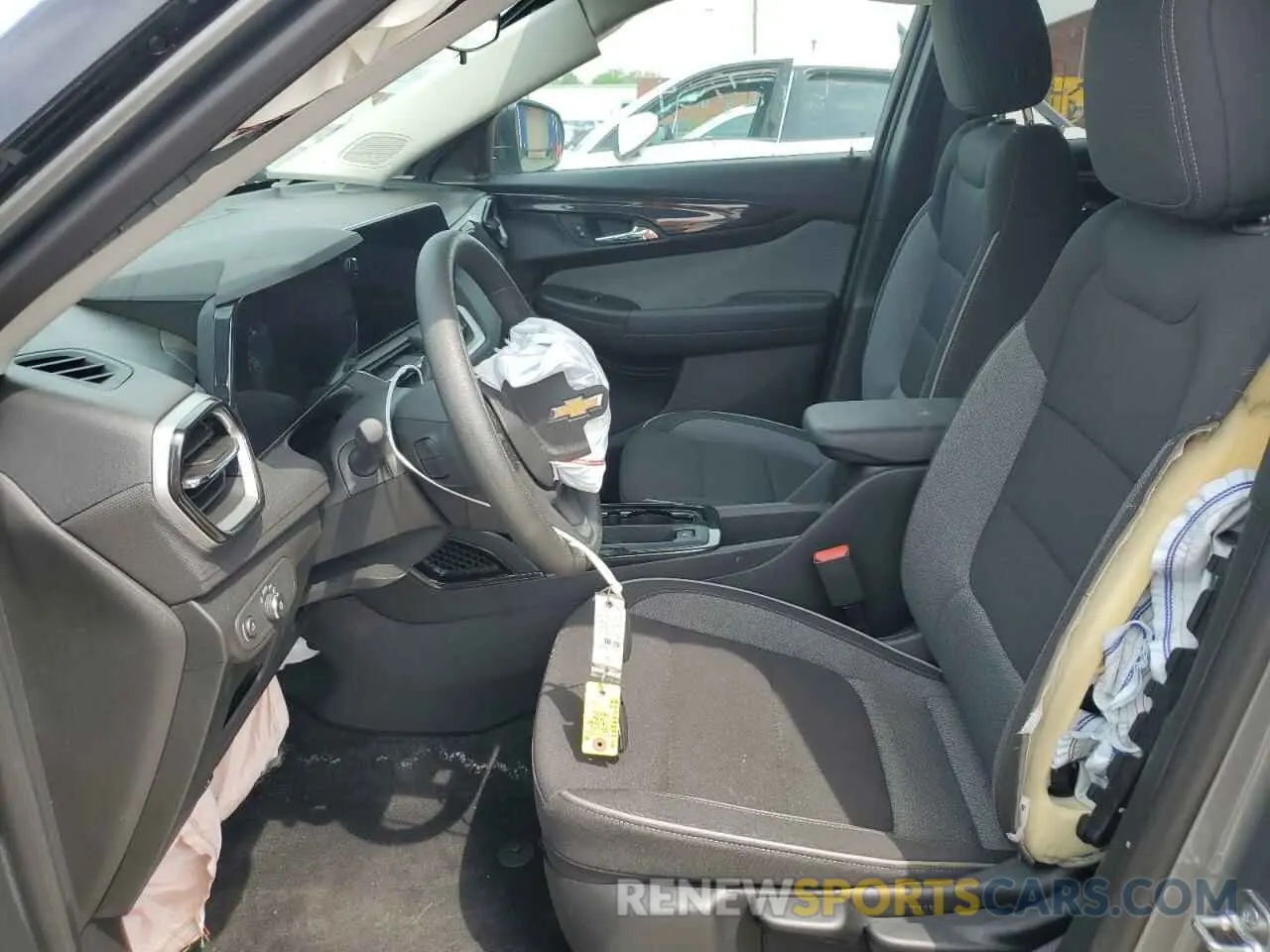 7 fotografías del automóvil dañado KL79MMSP3SB019014 CHEVROLET TRAILBLZR 2025