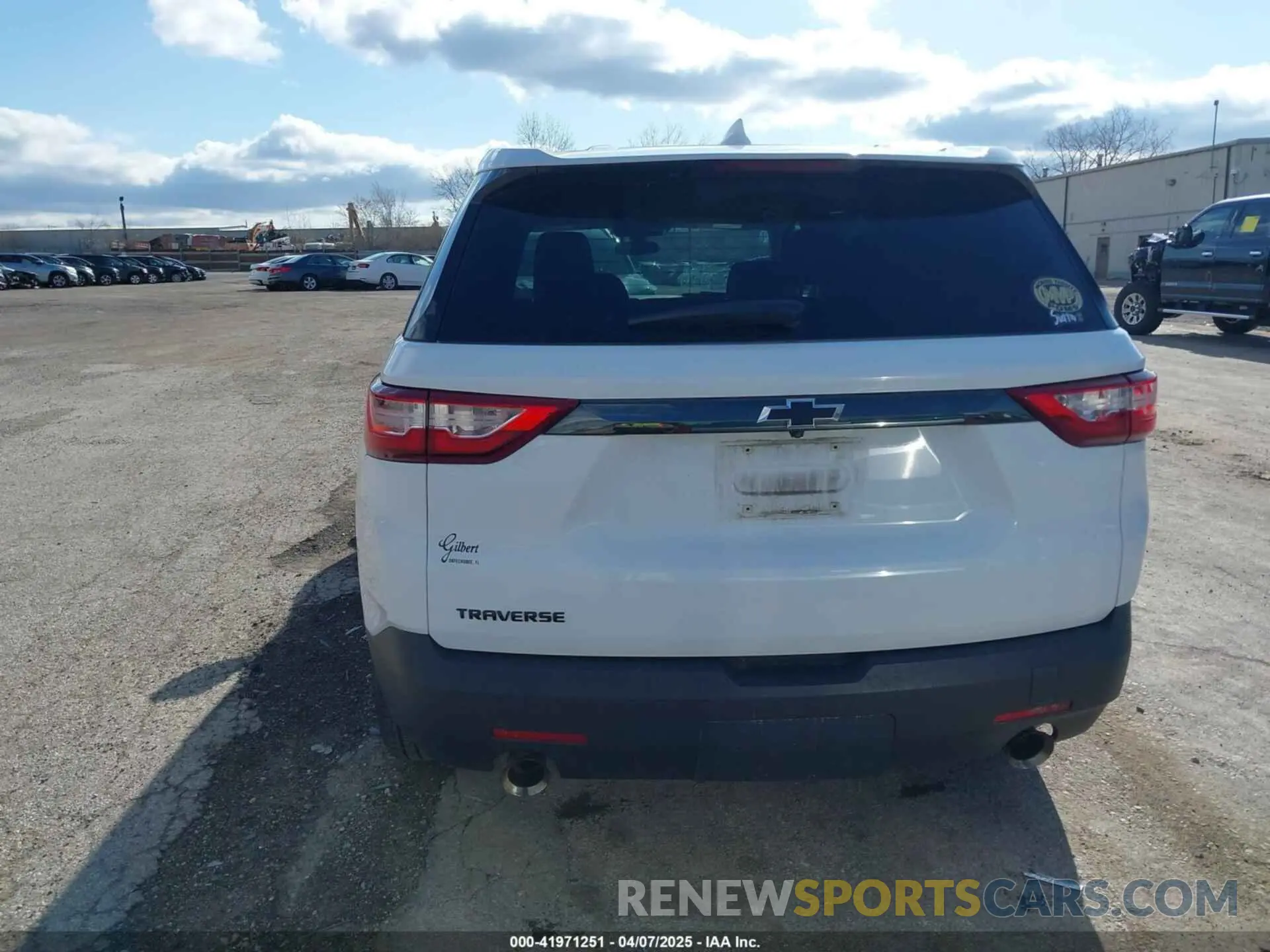 16 fotografías del automóvil dañado 1GNERFKW3KJ168123 CHEVROLET TRAVERSE 2019