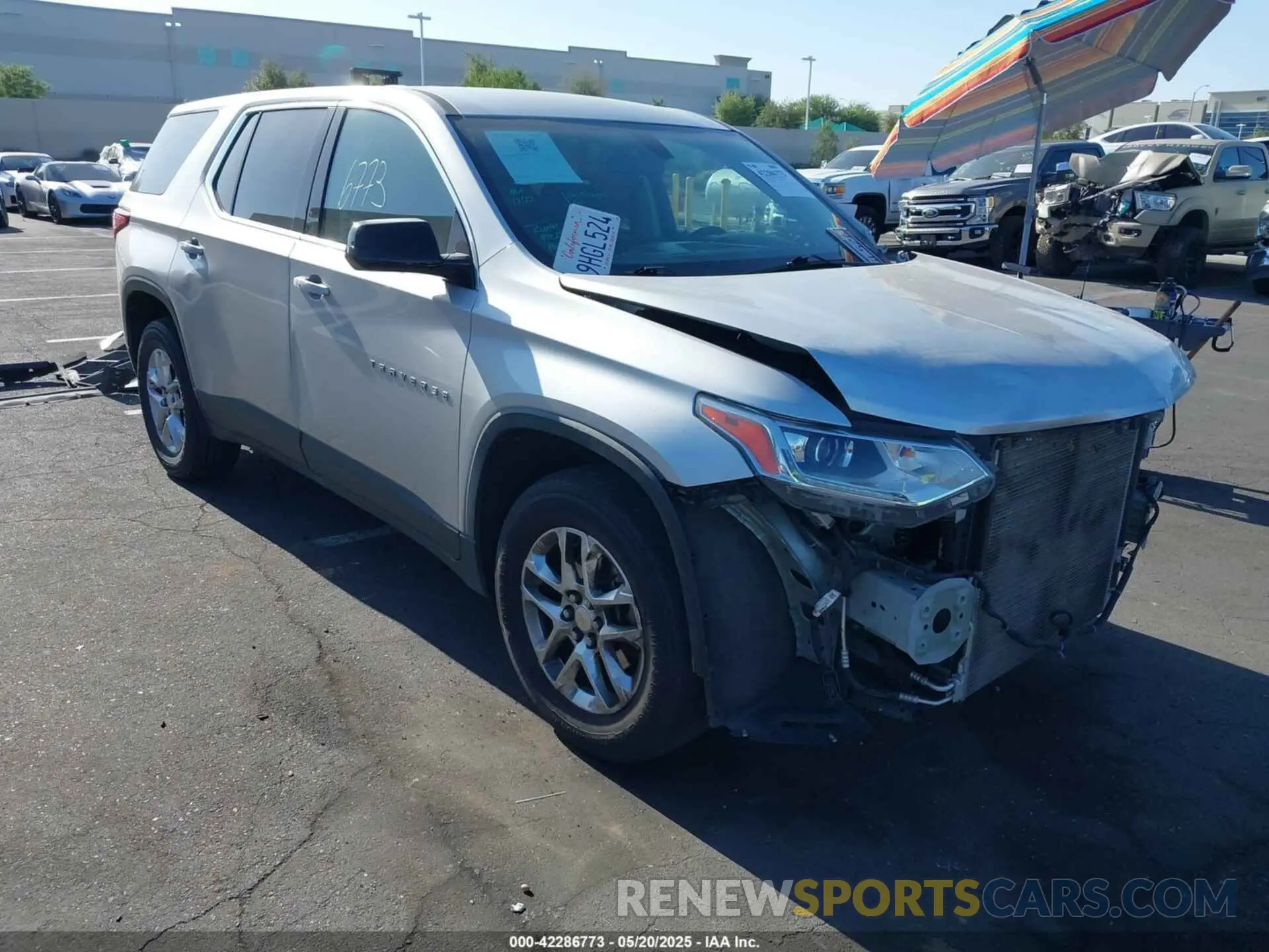 1 fotografías del automóvil dañado 1GNERFKW3KJ238929 CHEVROLET TRAVERSE 2019
