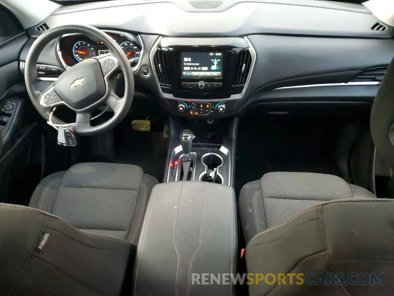 8 fotografías del automóvil dañado 1GNERFKW3KJ300944 CHEVROLET TRAVERSE 2019