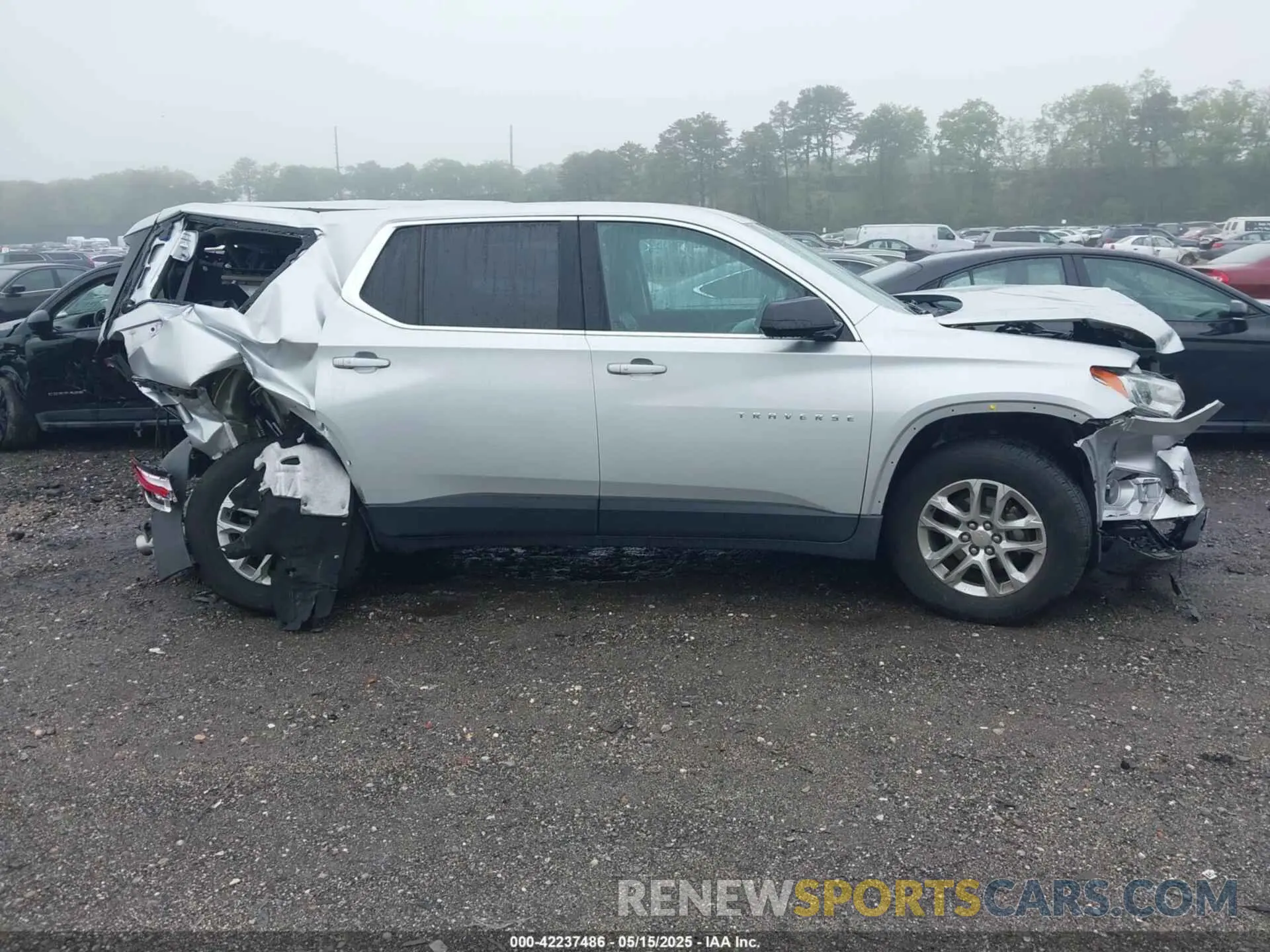 13 fotografías del automóvil dañado 1GNERFKW4KJ156921 CHEVROLET TRAVERSE 2019