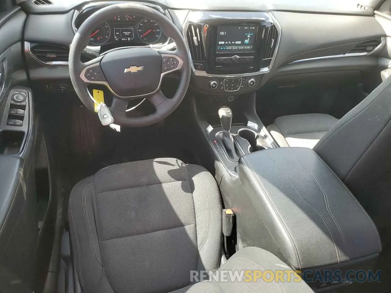 8 fotografías del automóvil dañado 1GNERFKW6KJ137772 CHEVROLET TRAVERSE 2019