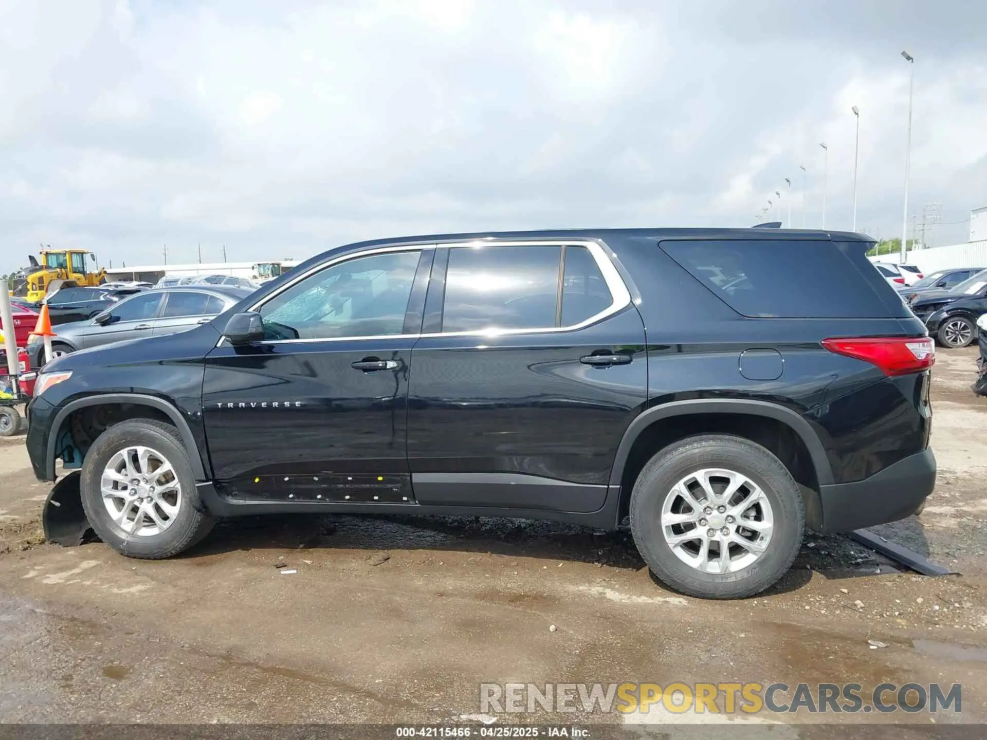 14 fotografías del automóvil dañado 1GNERFKW6KJ256728 CHEVROLET TRAVERSE 2019