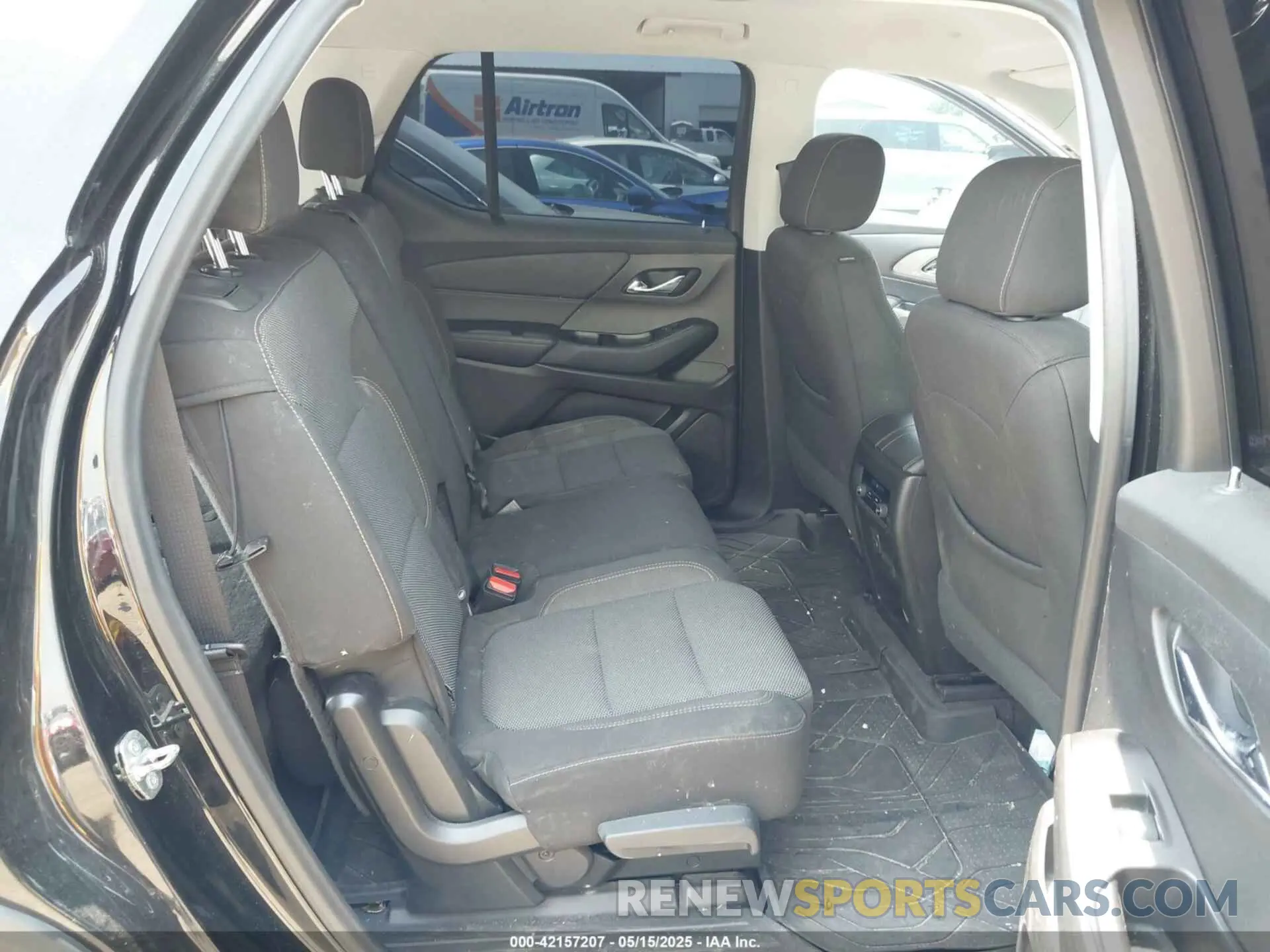 8 fotografías del automóvil dañado 1GNERFKW8KJ102229 CHEVROLET TRAVERSE 2019