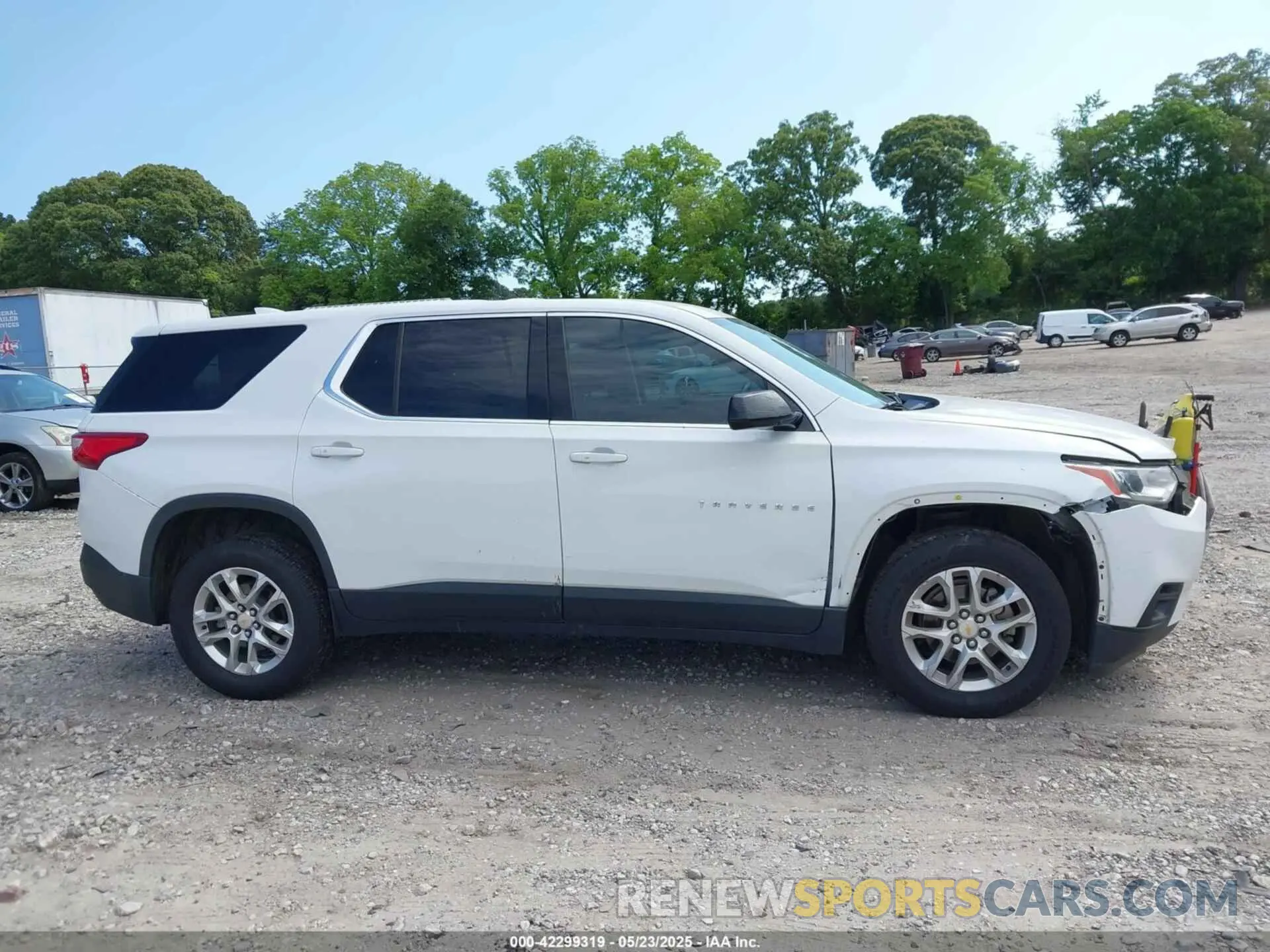 13 fotografías del automóvil dañado 1GNERFKW8KJ321367 CHEVROLET TRAVERSE 2019