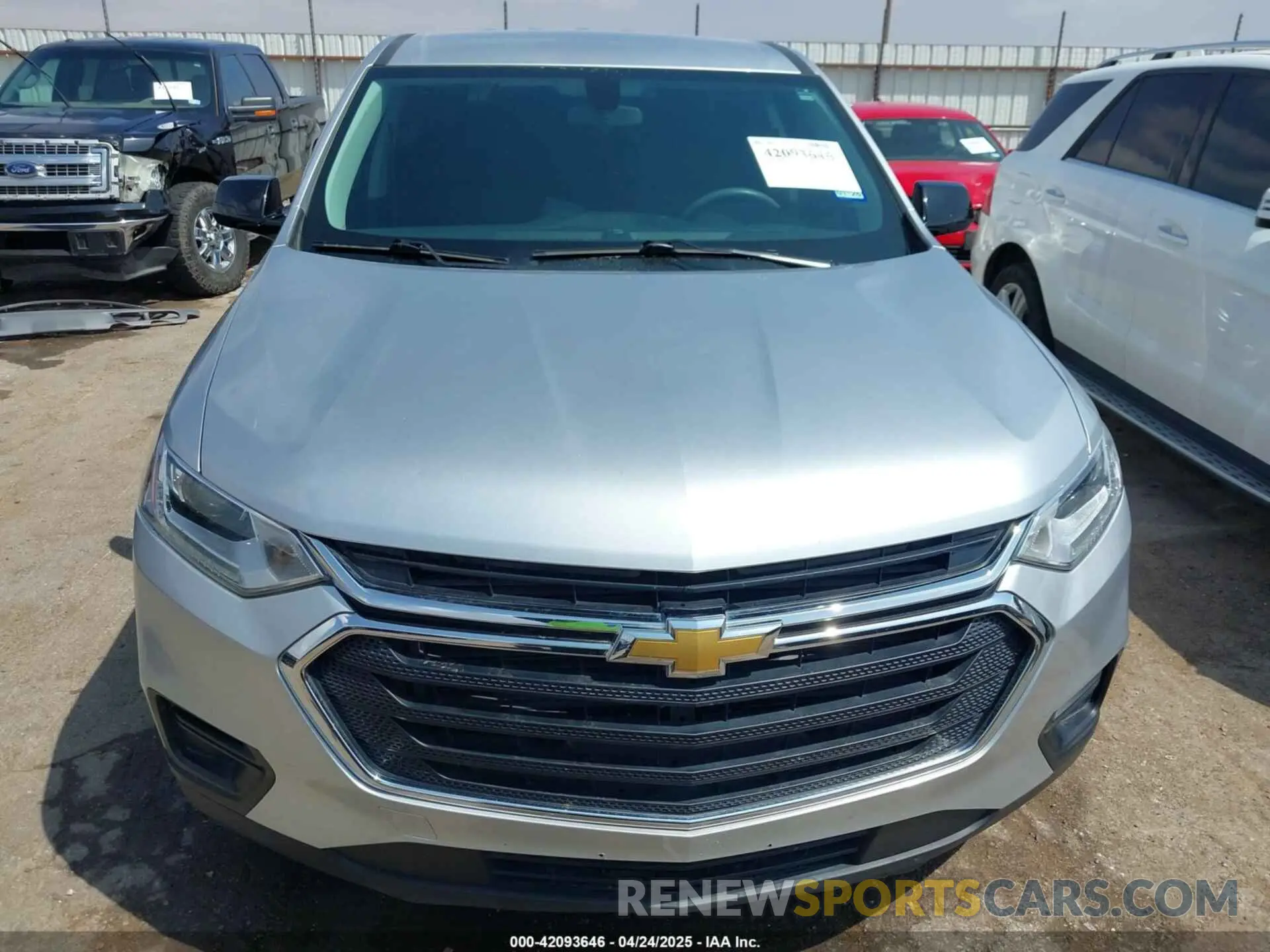 12 fotografías del automóvil dañado 1GNERFKW9KJ282188 CHEVROLET TRAVERSE 2019