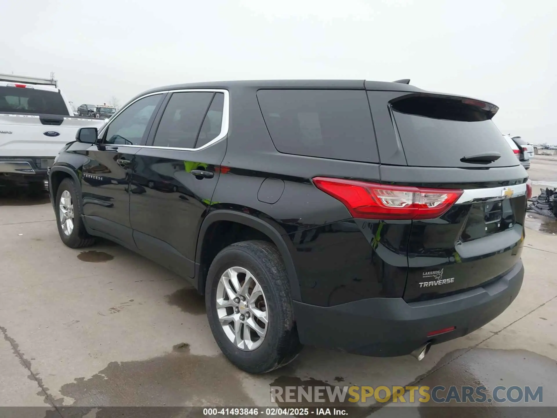 3 fotografías del automóvil dañado 1GNERFKWXKJ148614 CHEVROLET TRAVERSE 2019