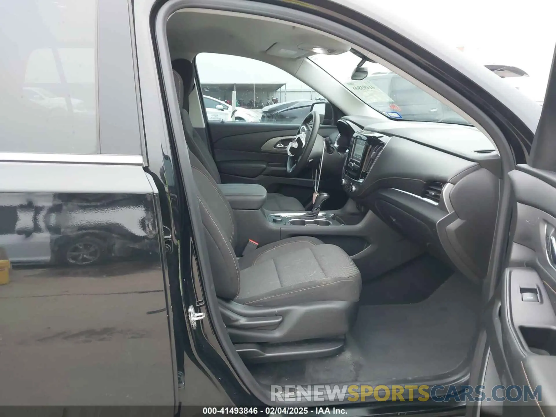 5 fotografías del automóvil dañado 1GNERFKWXKJ148614 CHEVROLET TRAVERSE 2019