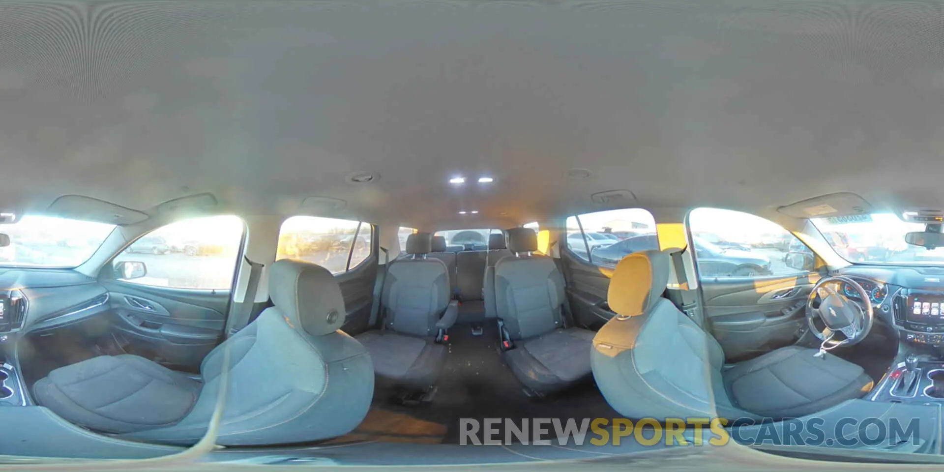 15 fotografías del automóvil dañado 1GNERGKW0KJ142407 CHEVROLET TRAVERSE 2019