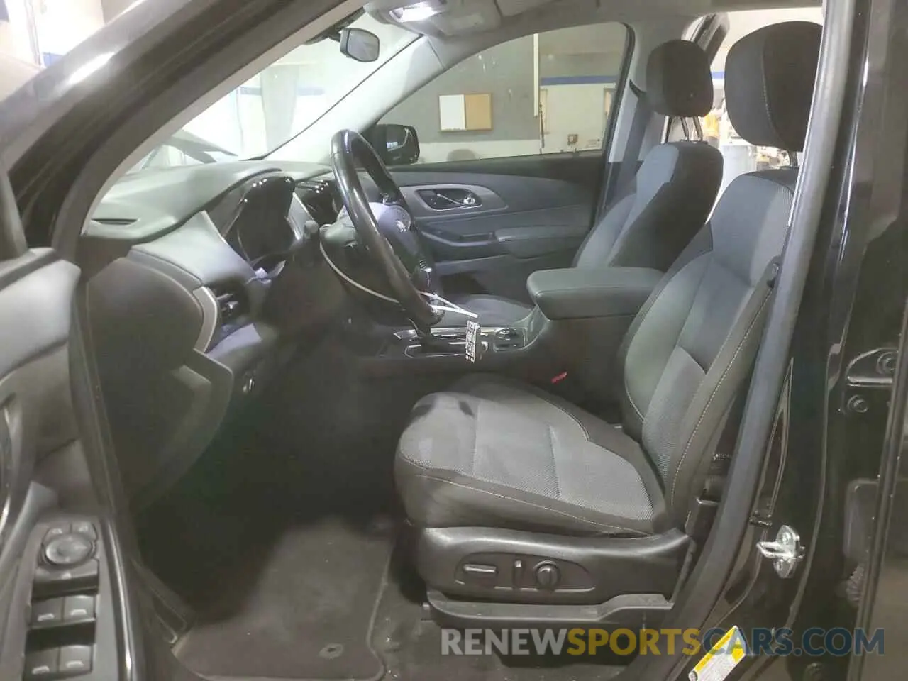 7 fotografías del automóvil dañado 1GNERGKW0KJ207112 CHEVROLET TRAVERSE 2019