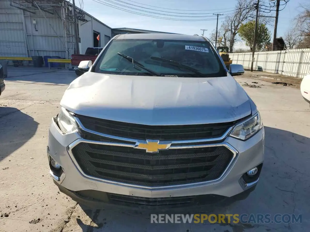 5 fotografías del automóvil dañado 1GNERGKW0KJ308523 CHEVROLET TRAVERSE 2019