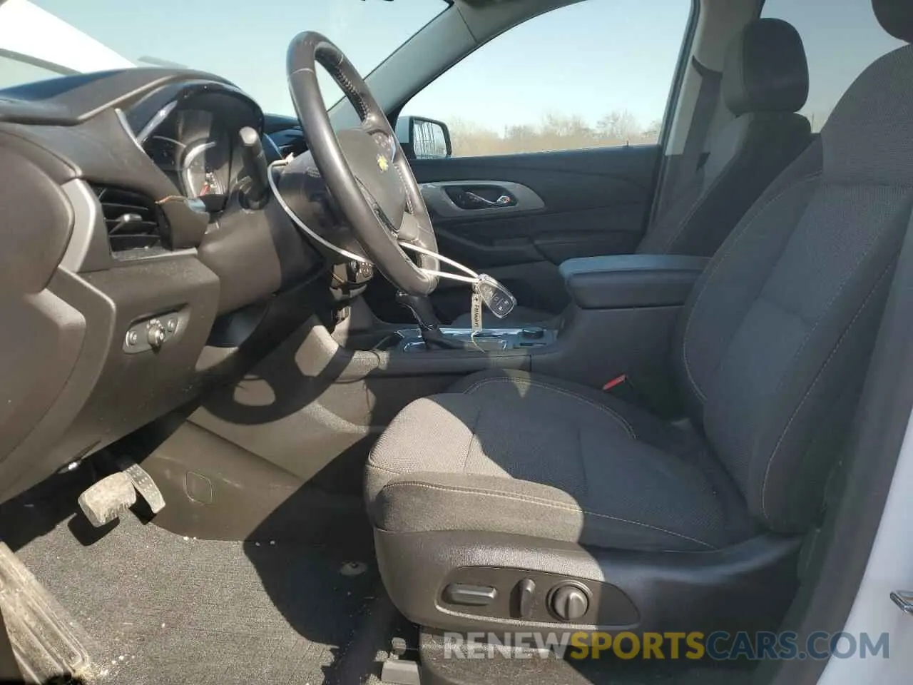 7 fotografías del automóvil dañado 1GNERGKW1KJ100280 CHEVROLET TRAVERSE 2019