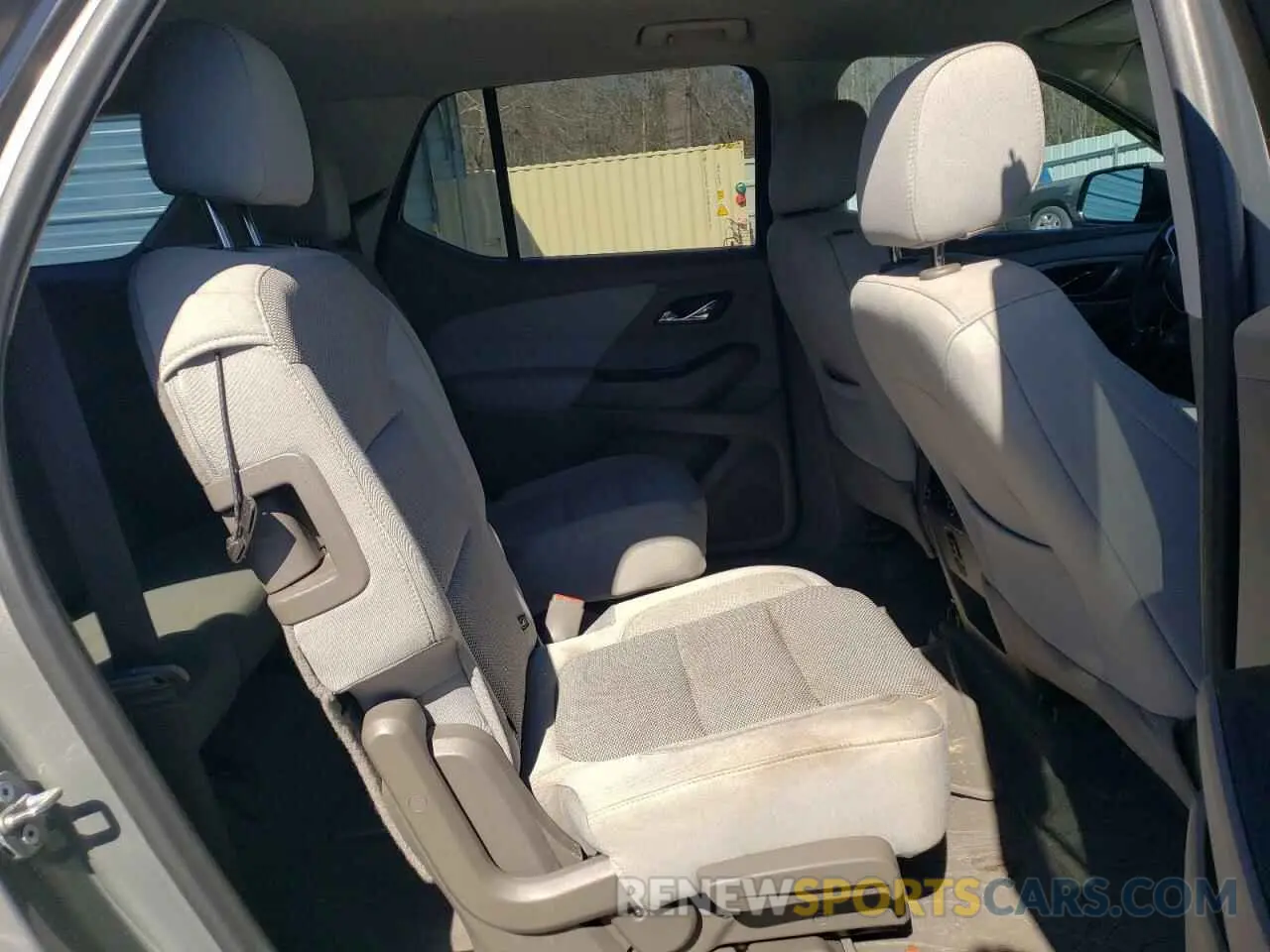 11 fotografías del automóvil dañado 1GNERGKW1KJ107648 CHEVROLET TRAVERSE 2019