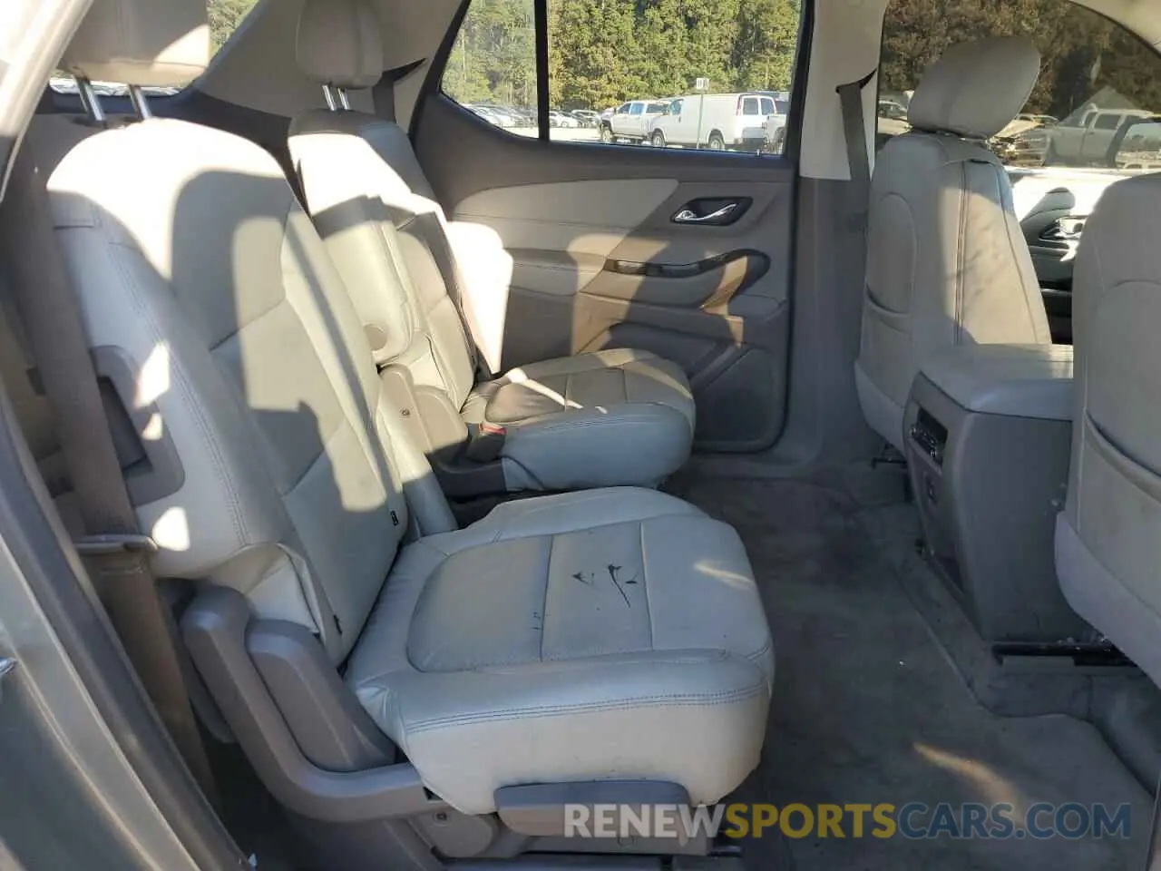 11 fotografías del automóvil dañado 1GNERGKW1KJ127740 CHEVROLET TRAVERSE 2019