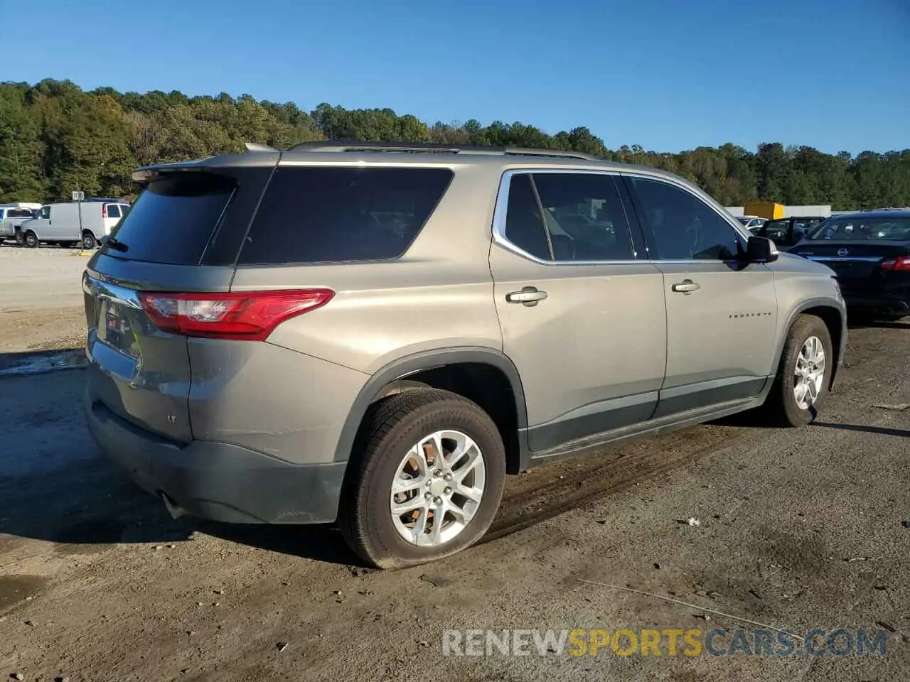 3 fotografías del automóvil dañado 1GNERGKW1KJ127740 CHEVROLET TRAVERSE 2019