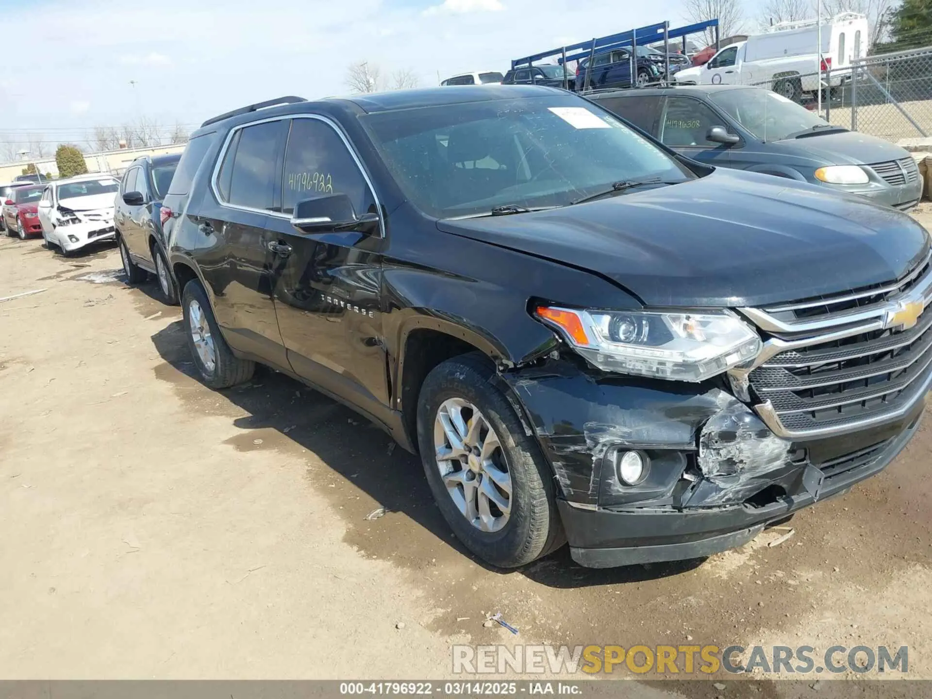 1 fotografías del automóvil dañado 1GNERGKW1KJ158289 CHEVROLET TRAVERSE 2019