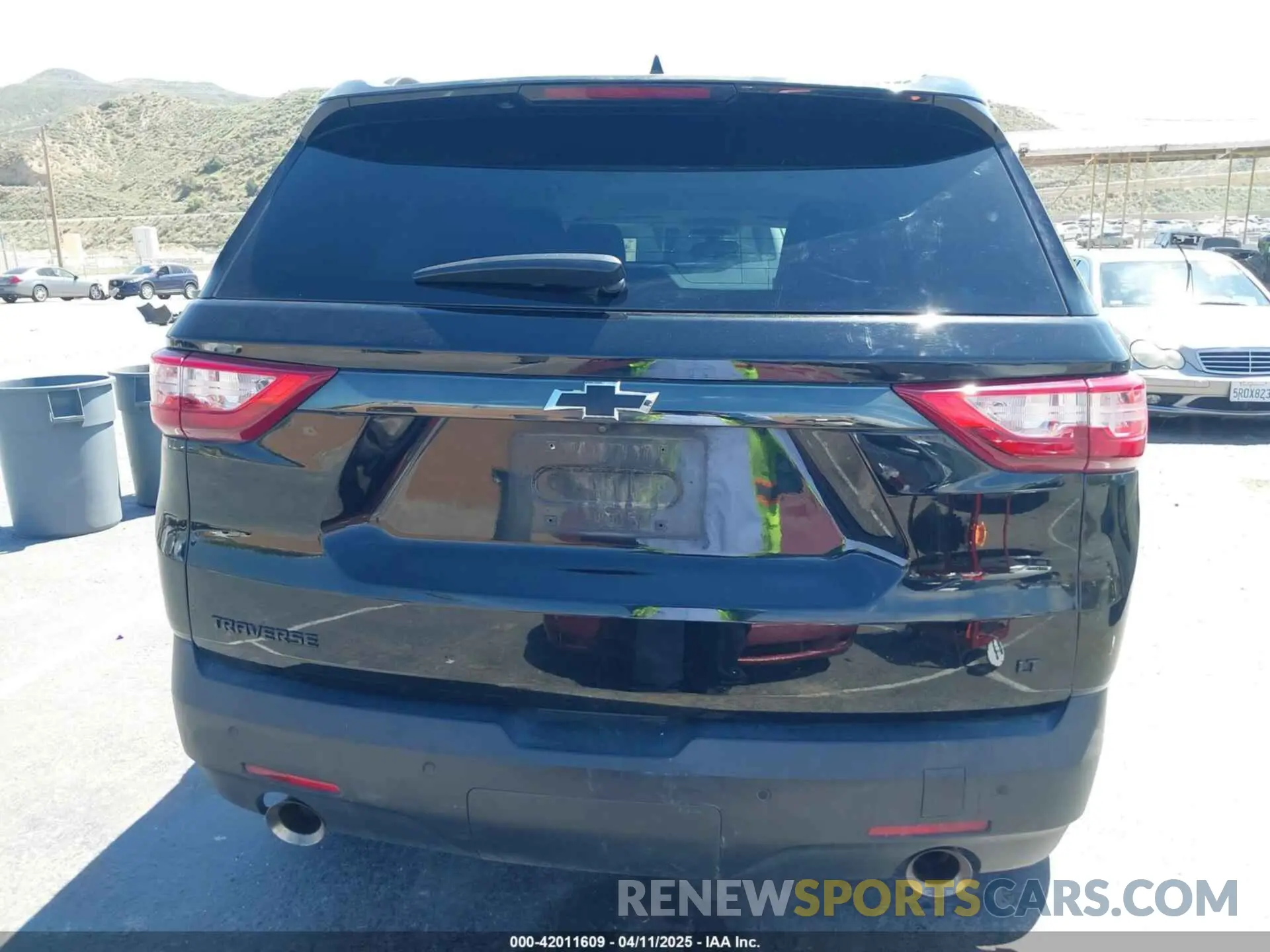 15 fotografías del automóvil dañado 1GNERGKW1KJ169941 CHEVROLET TRAVERSE 2019