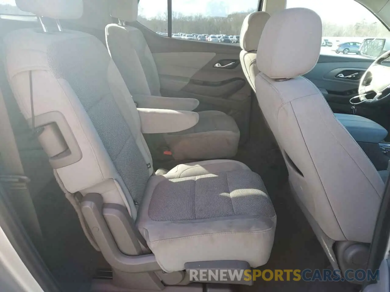 11 fotografías del automóvil dañado 1GNERGKW1KJ195486 CHEVROLET TRAVERSE 2019