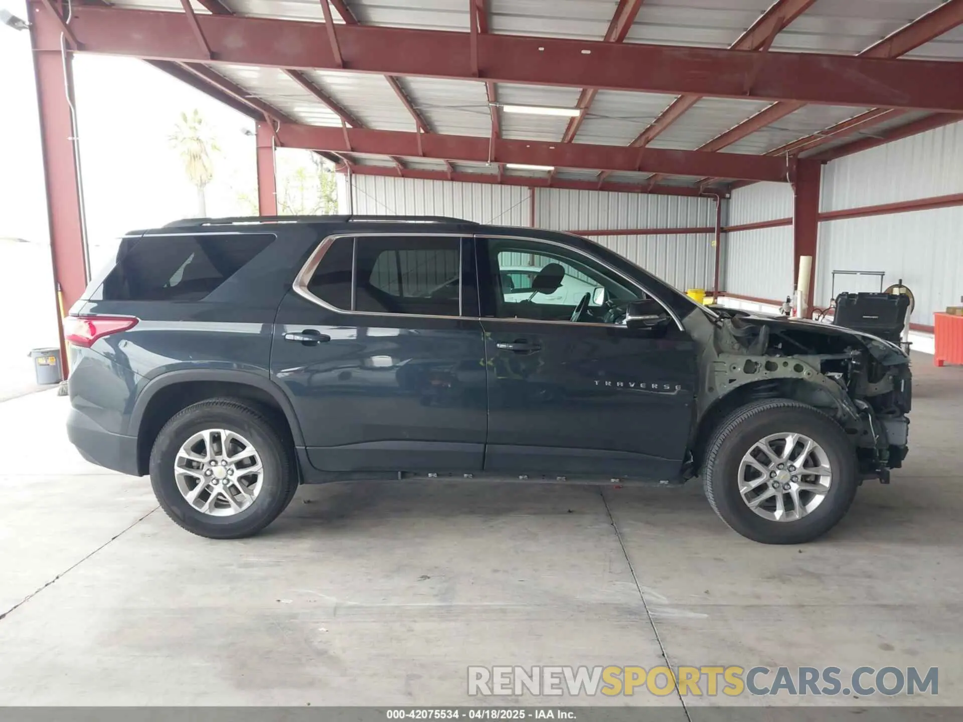 14 fotografías del automóvil dañado 1GNERGKW2KJ129240 CHEVROLET TRAVERSE 2019