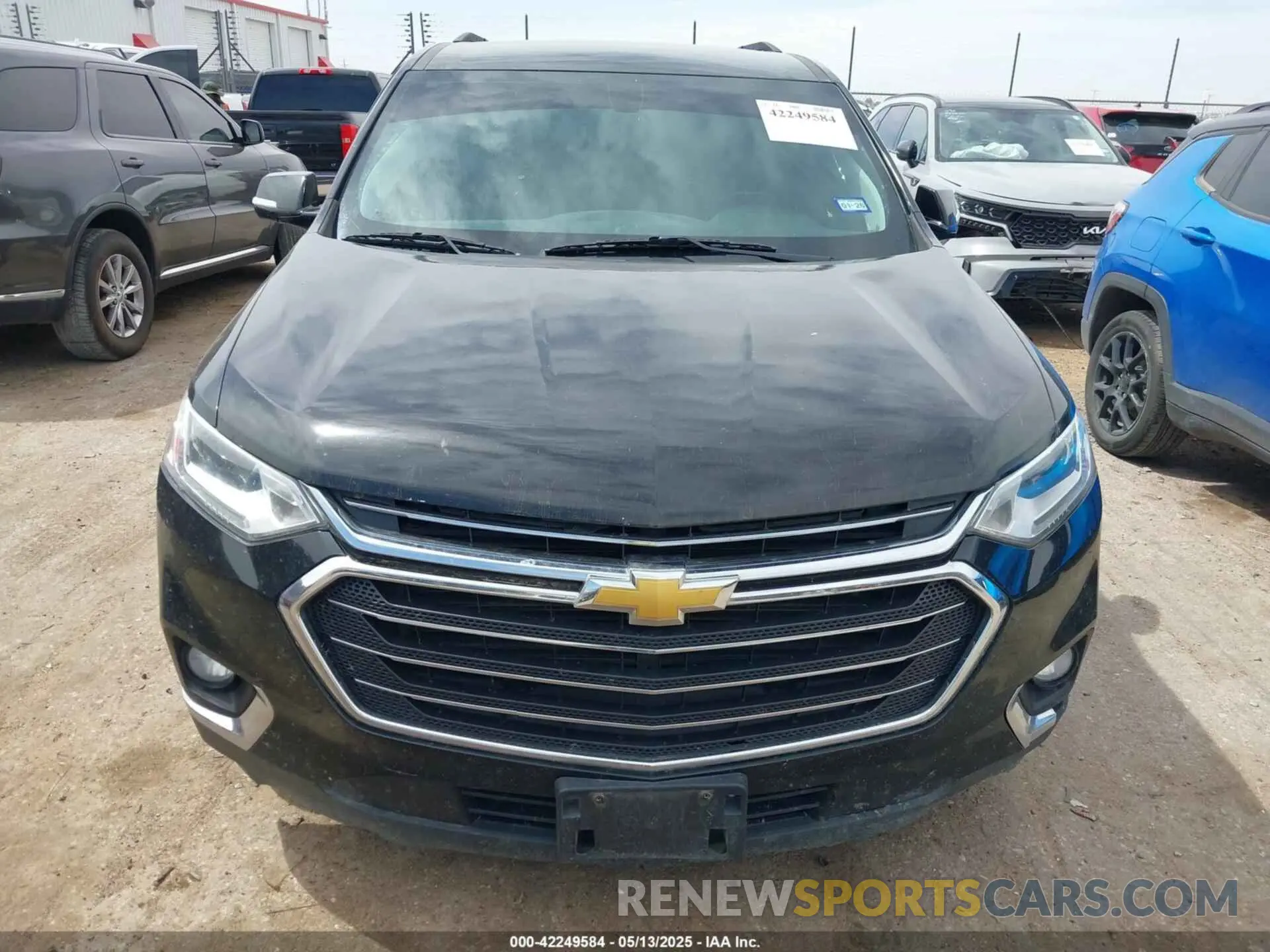 12 fotografías del automóvil dañado 1GNERGKW2KJ283981 CHEVROLET TRAVERSE 2019