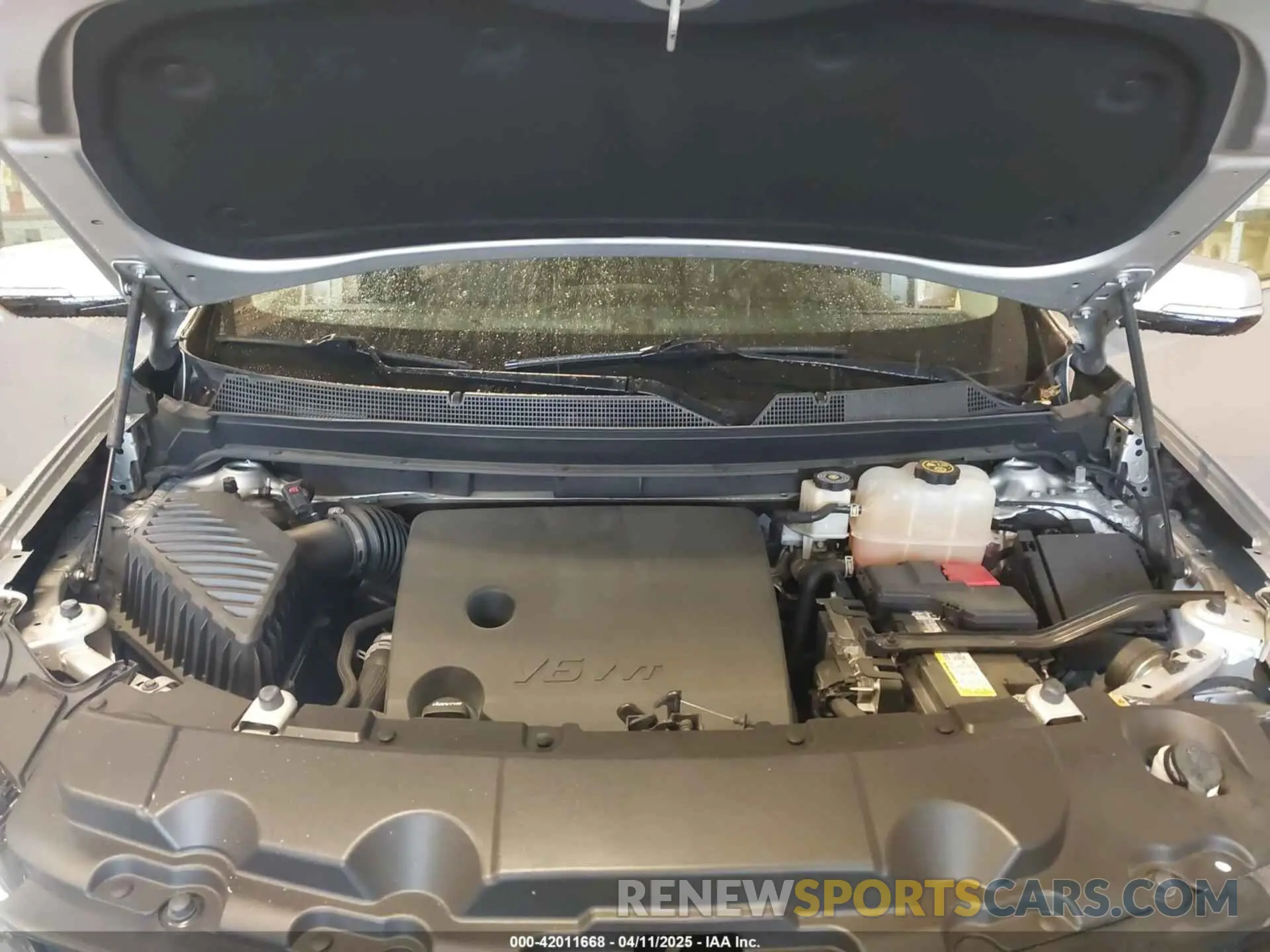 10 fotografías del automóvil dañado 1GNERGKW4KJ208179 CHEVROLET TRAVERSE 2019